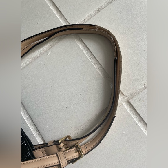 Michael Kors tote - Picture 3 of 7